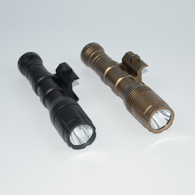 Tactical flashlight