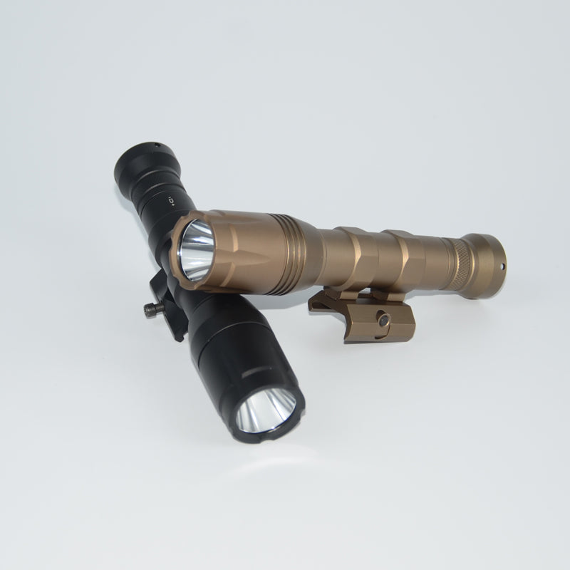 Tactical flashlight